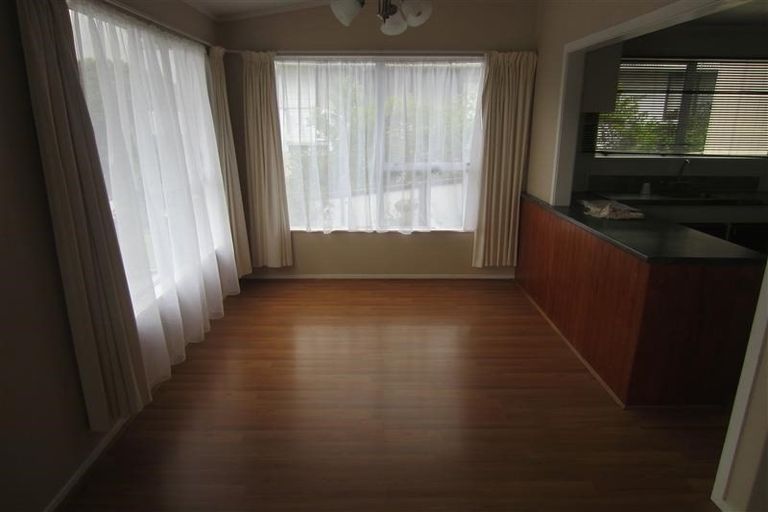 Photo of property in 76 Fyvie Avenue, Tawa, Wellington, 5028