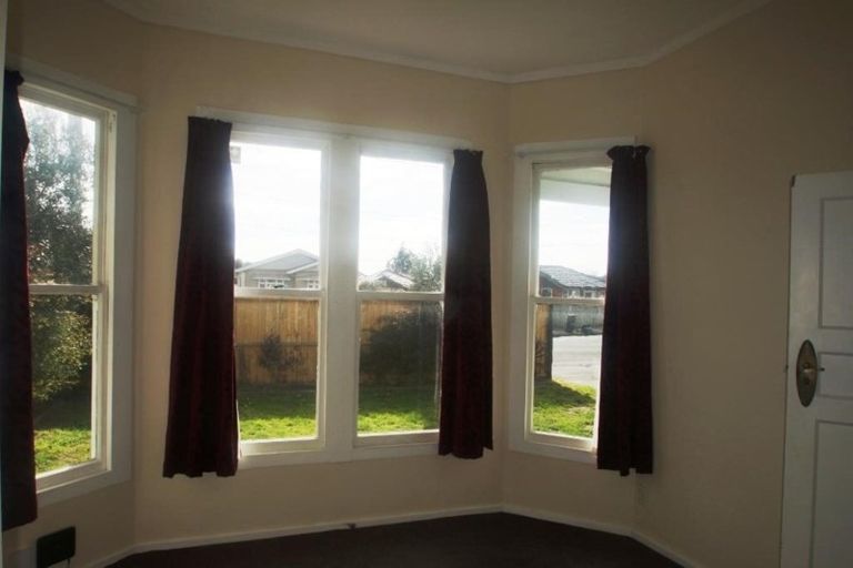 Photo of property in 70 Norwich Street, Linwood, Christchurch, 8062