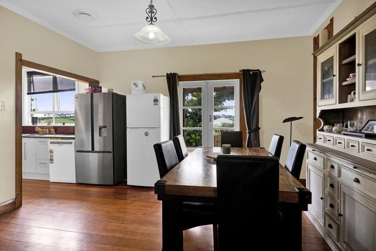 Photo of property in 570 South Road, Hawera, 4672