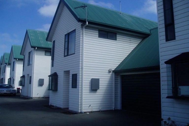 Photo of property in 2/24 Harman Street, Addington, Christchurch, 8024