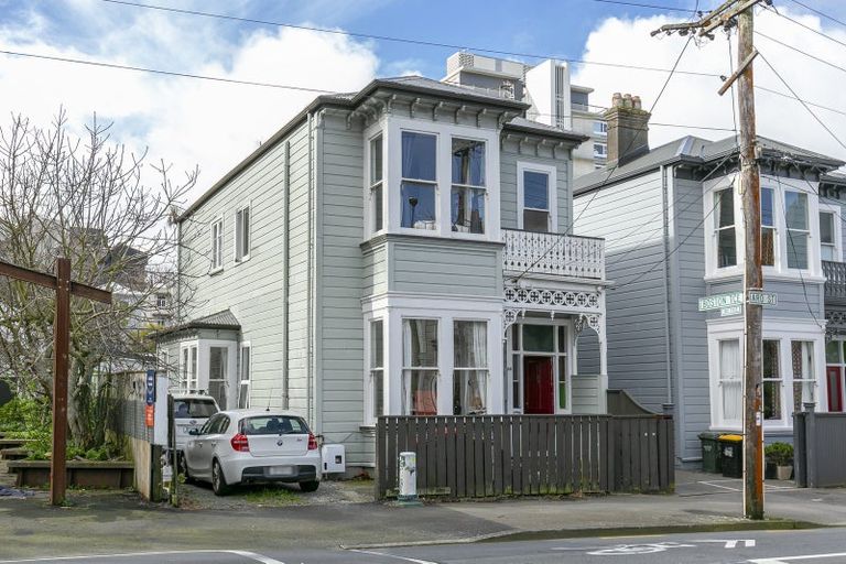 Photo of property in 46 Aro Street, Aro Valley, Wellington, 6021