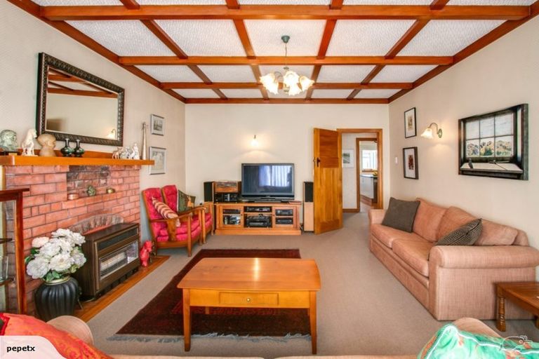 Photo of property in 6 Mckenzie Avenue, Marewa, Napier, 4110