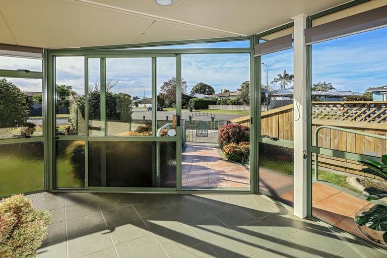 Photo of property in 9 King Street, Taradale, Napier, 4112