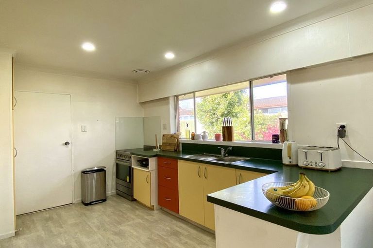 Photo of property in 4 Tupaea Place, Otumoetai, Tauranga, 3110