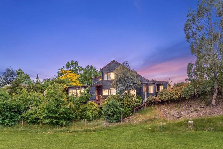 Photo of property in 23 Studholme Road, Wanaka, 9382