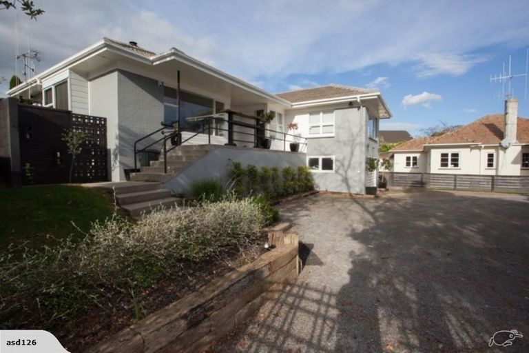 Photo of property in 4 Tamihana Avenue, Fairfield, Hamilton, 3214