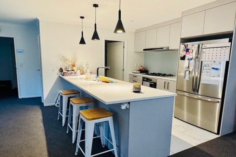 Photo of property in 8 Antigua Way, Grenada Village, Wellington, 6037