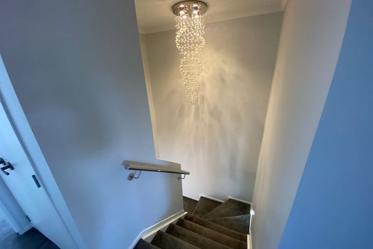 Photo of property in 2/72 Howe Street, Howick, Auckland, 2014