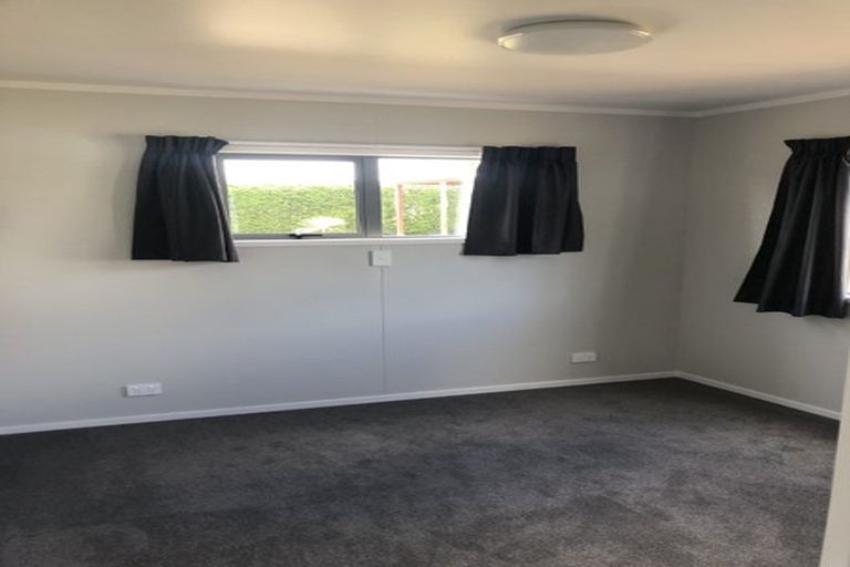 Photo of property in 14 English Street, St Andrews, Hamilton, 3200