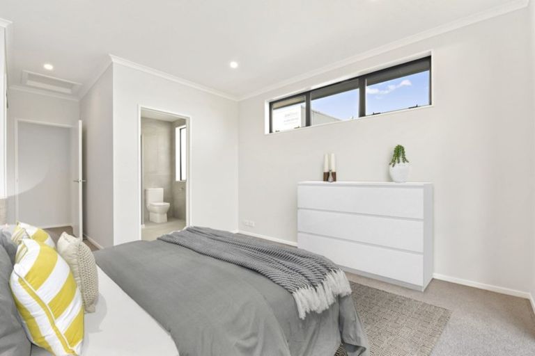 Photo of property in 4 Kainga Lane, Whenuapai, Auckland, 0618