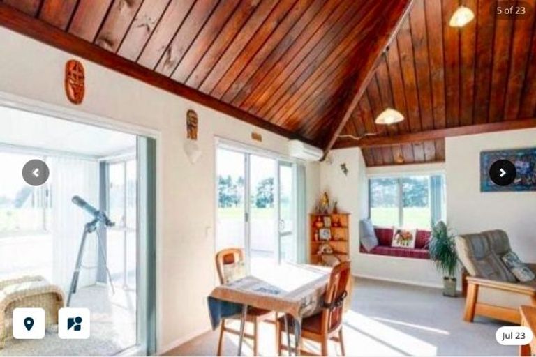 Photo of property in 95 Wikiriwhi Crescent, Awapuni, Palmerston North, 4412