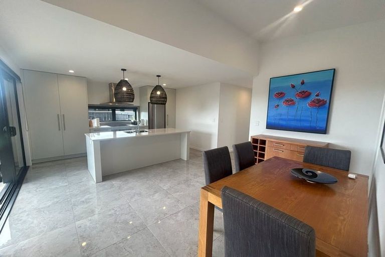 Photo of property in 2 Franks Way, Papamoa Beach, Papamoa, 3118