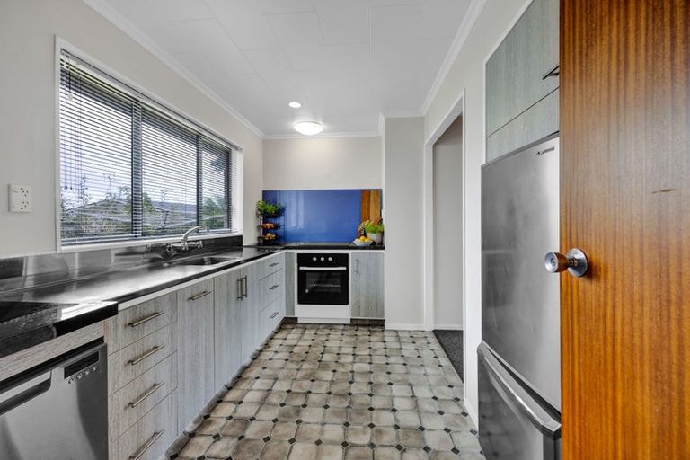 Photo of property in 24a Albion Street, Hawera, 4610