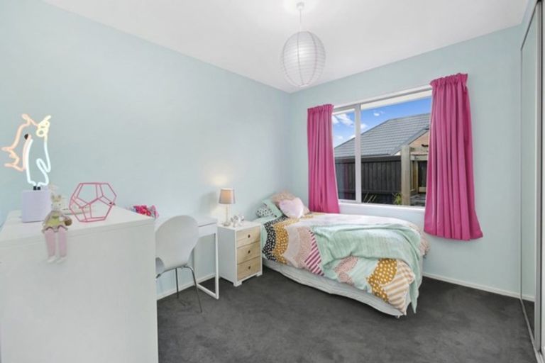 Photo of property in 48 Preston Avenue, West Melton, 7618