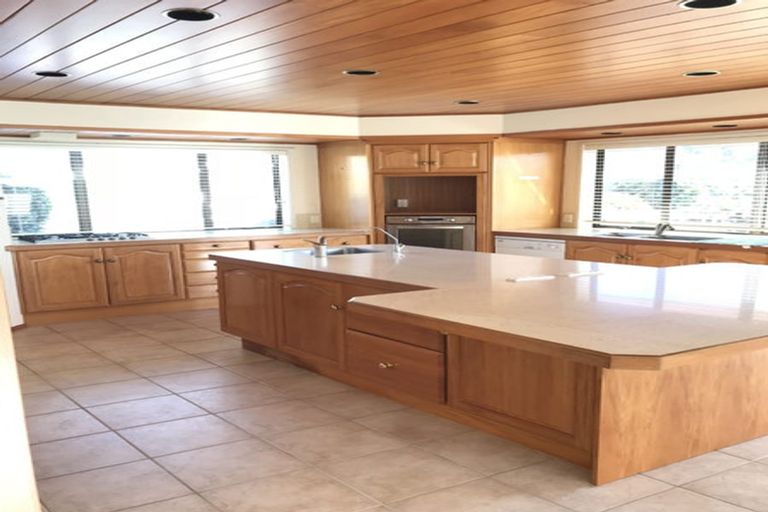 Photo of property in 56 Oliver Road, Eastern Beach, Auckland, 2012