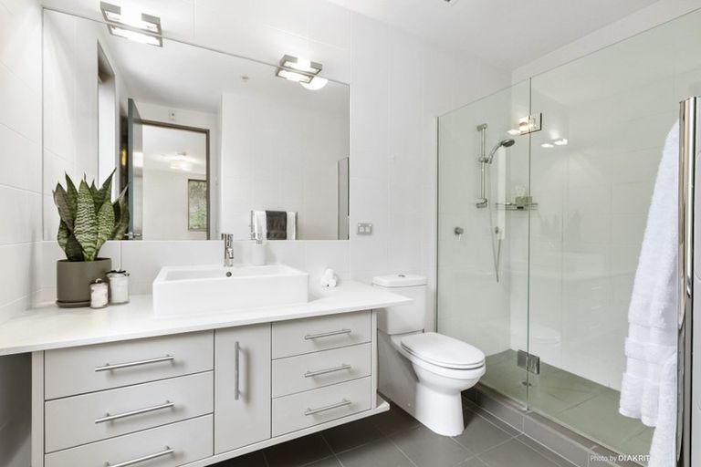 Photo of property in Alto Apartments, 3a/22 Telford Terrace, Oriental Bay, Wellington, 6011