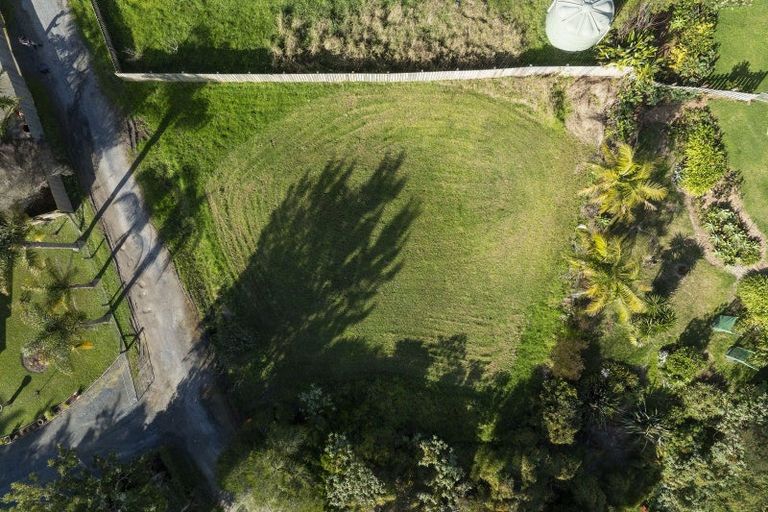 Photo of property in 31 Paradise Road, Coopers Beach, 0420