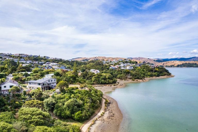 Photo of property in 64a Mana View Road, Paremata, Porirua, 5026