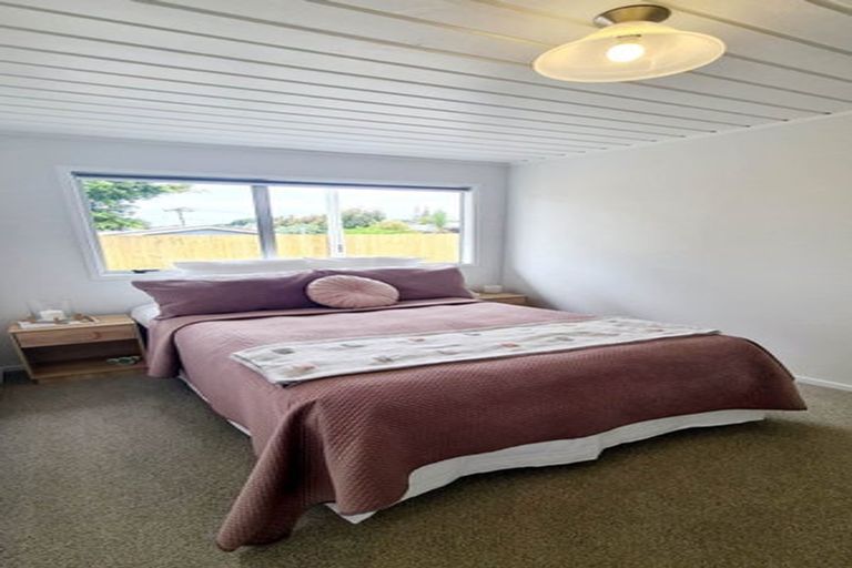 Photo of property in 49 Riverside Road, Orewa, 0931