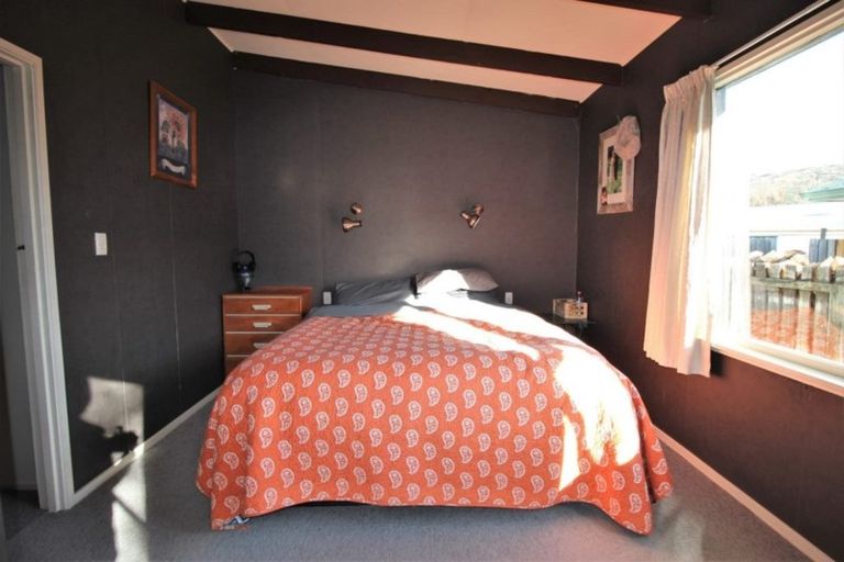 Photo of property in 99 Hazlett Street, Clyde, 9330