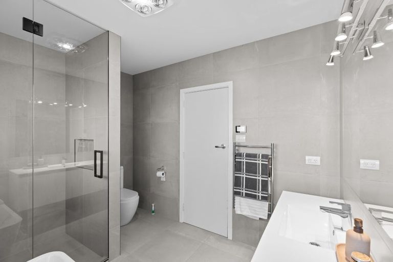 Photo of property in 7 Pentlow Place, Fendalton, Christchurch, 8052