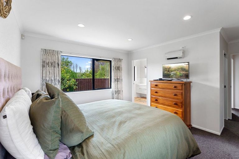 Photo of property in 8 Moy Place, Otaki, 5512