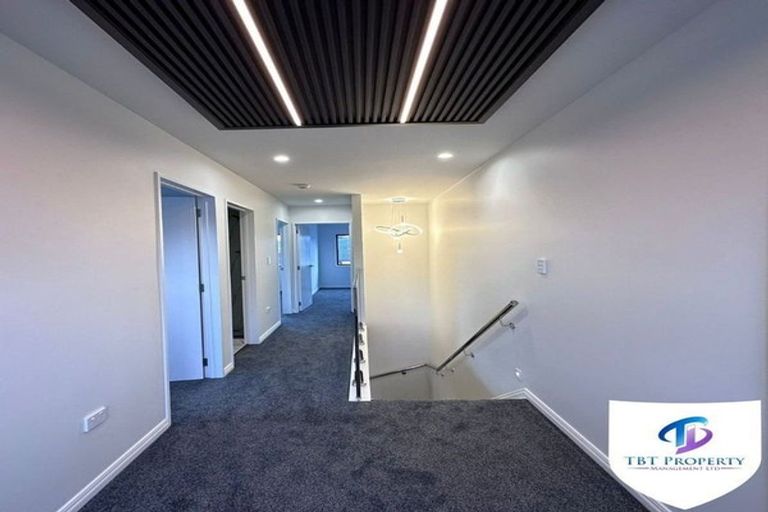 Photo of property in 2/142 Great South Road, Manurewa, Auckland, 2102