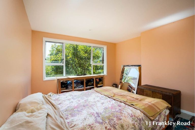 Photo of property in 13 Frankley Road, Westown, New Plymouth, 4310