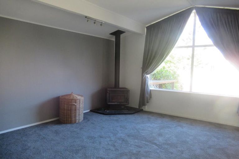 Photo of property in 103 Leinster Avenue, Raumati South, Paraparaumu, 5032