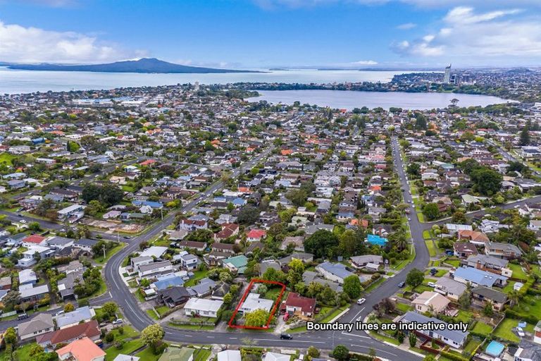 Photo of property in 141 Nile Road, Milford, Auckland, 0620