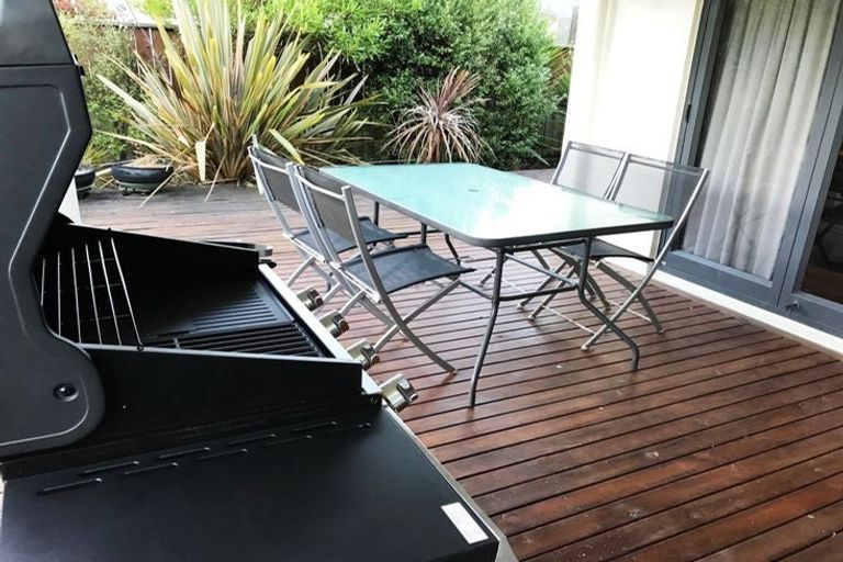 Photo of property in 28 Holden Avenue, Holdens Bay, Rotorua, 3010