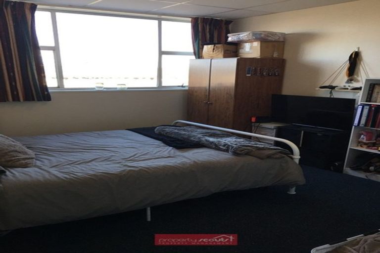 Photo of property in 15a Anzac Avenue, Onekawa, Napier, 4110