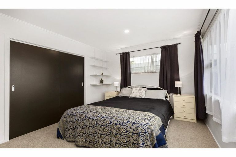 Photo of property in 30 Pulham Crescent, Queenwood, Hamilton, 3210