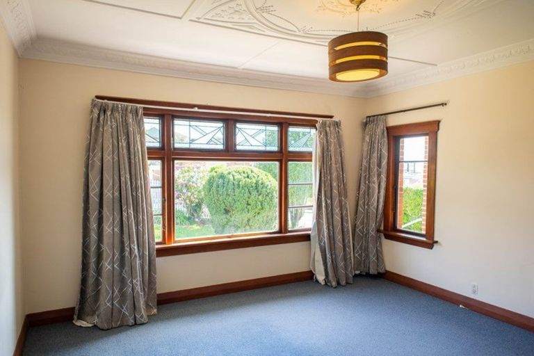 Photo of property in 79 Middleton Road, Kew, Dunedin, 9012
