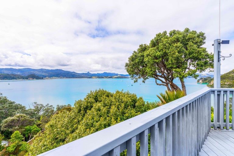 Photo of property in 1999 Wyuna Bay Road, Wyuna Bay, Coromandel, 3581
