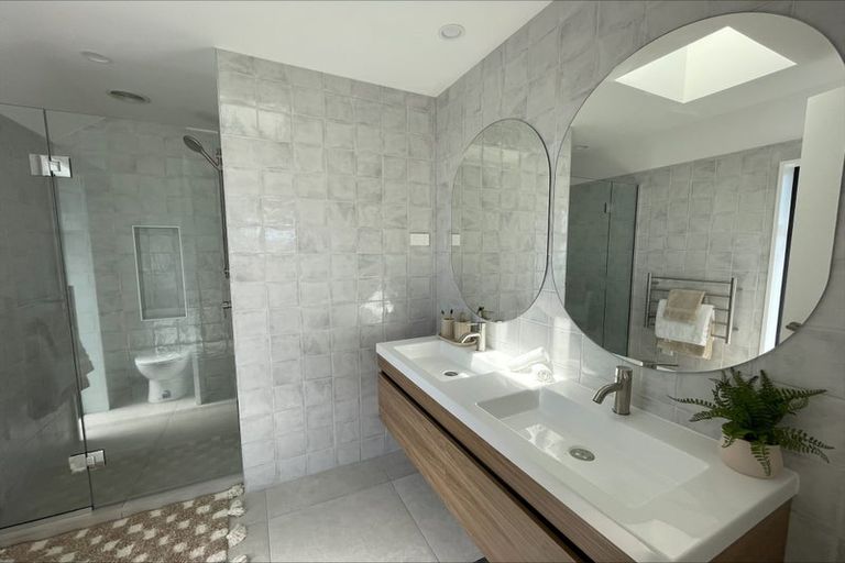 Photo of property in 11 Donald Place, Stillwater, Silverdale, 0993