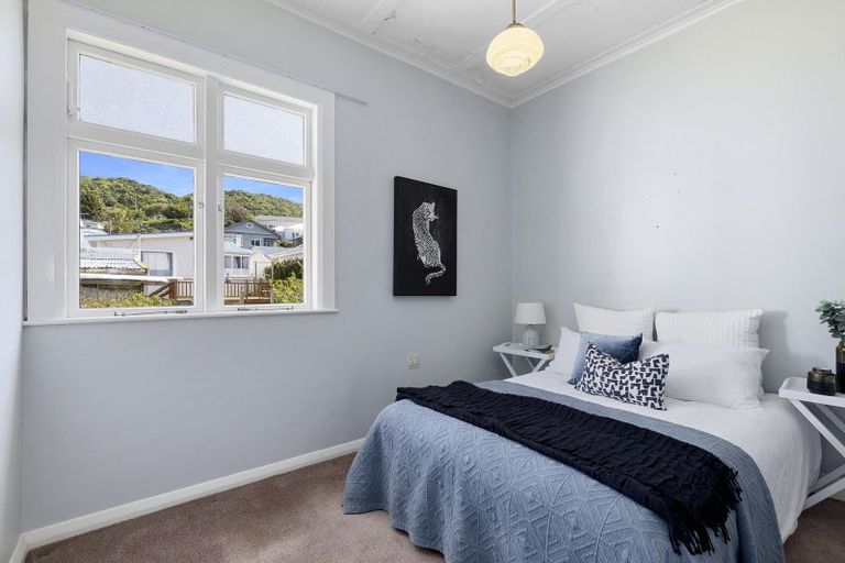 Photo of property in 22 Waikato Street, Island Bay, Wellington, 6023