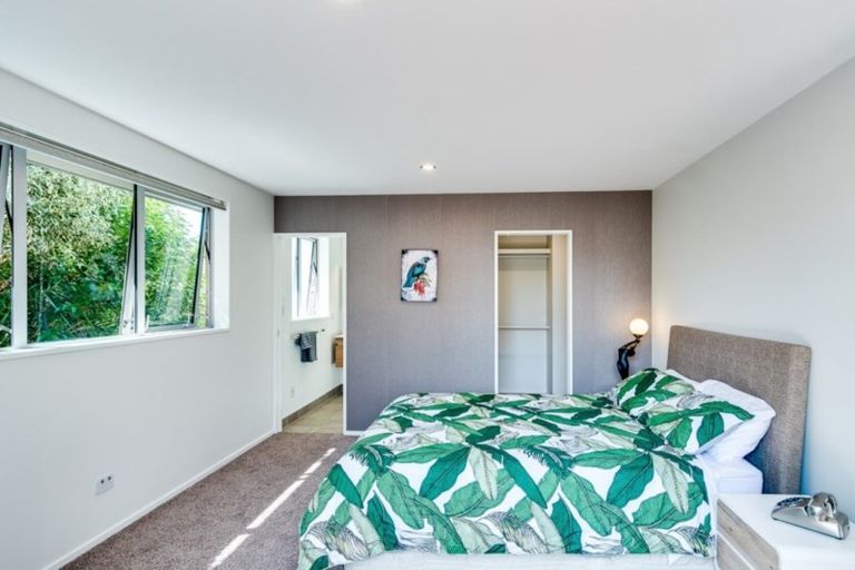Photo of property in 2b Moeller Street, Taradale, Napier, 4112
