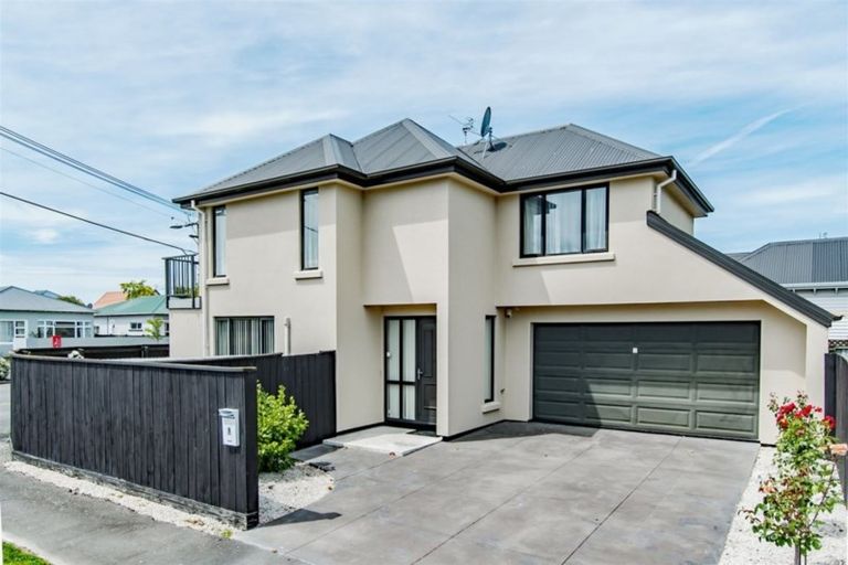 Photo of property in 1 Trist Place, Edgeware, Christchurch, 8013