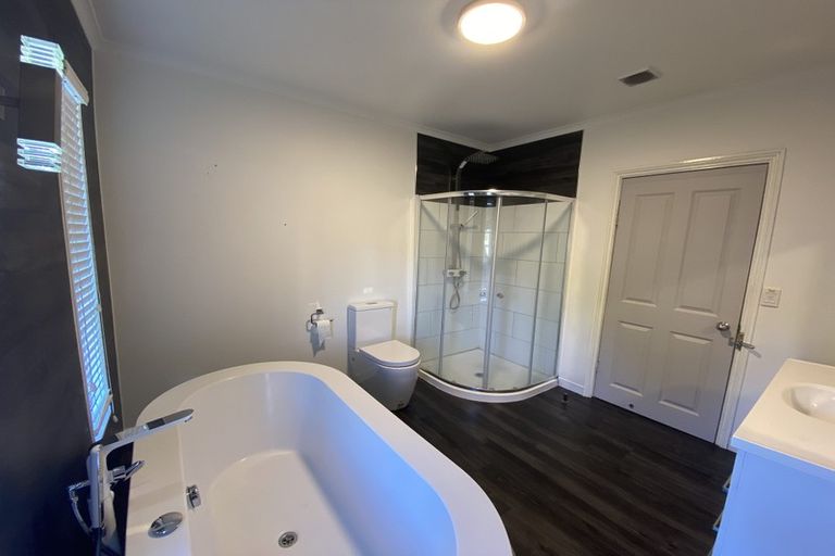 Photo of property in 180 Springfield Road, St Albans, Christchurch, 8014