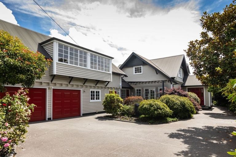 Photo of property in 29 Leinster Road, Merivale, Christchurch, 8014