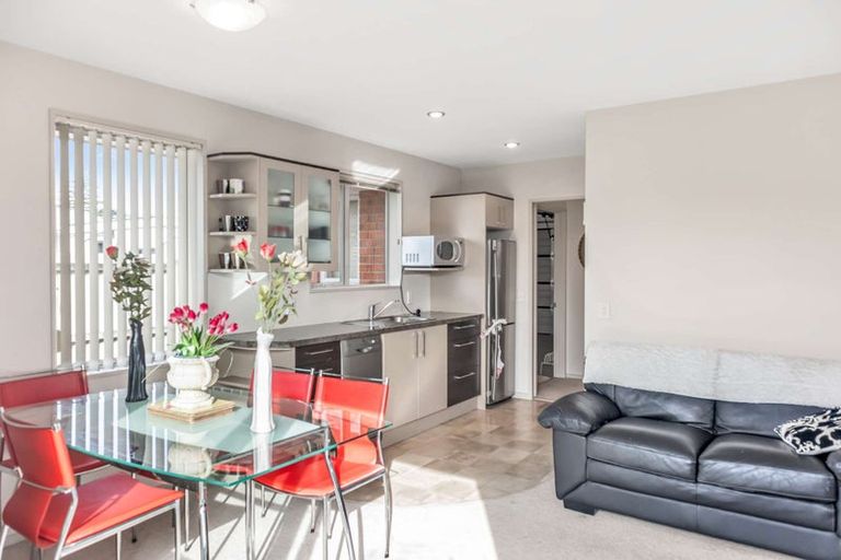 Photo of property in 1/98 Derby Street, Westport, 7825