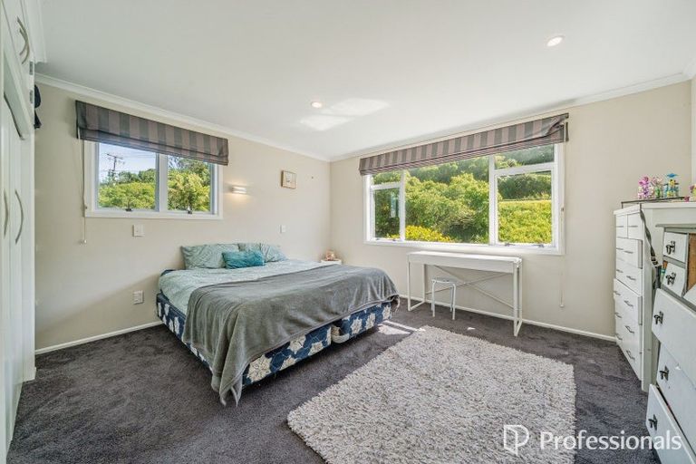 Photo of property in 1 Taku Matenga Grove, Korokoro, Lower Hutt, 5012
