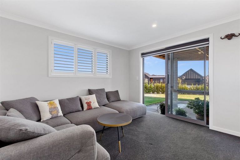 Photo of property in 151 Palm Springs Boulevard, Papamoa Beach, Papamoa, 3118