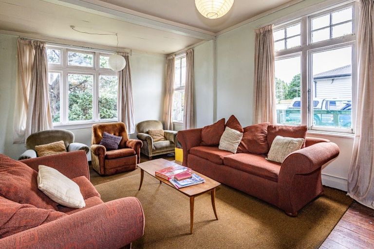 Photo of property in 15 Pitt Street, Raetihi, 4632