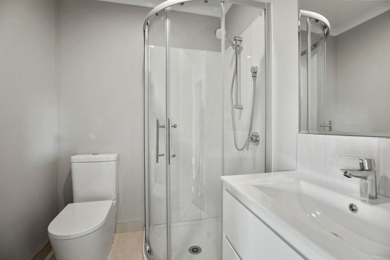 Photo of property in 143 Avalon Drive, Nawton, Hamilton, 3200