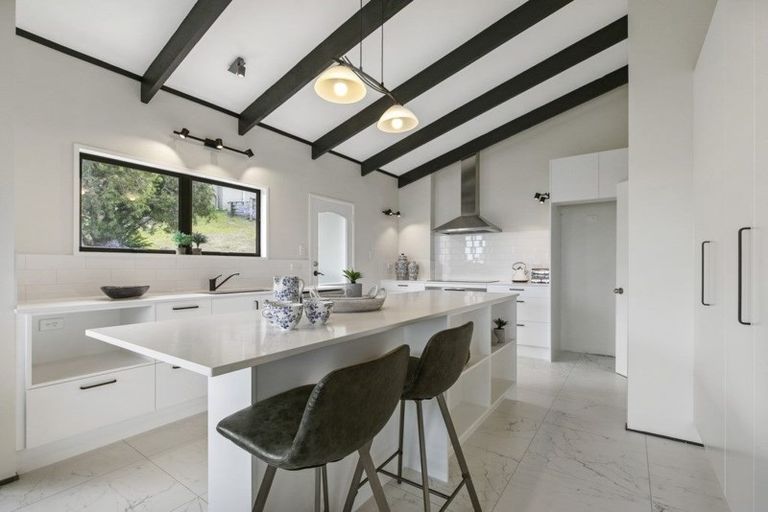 Photo of property in 69 Rosecamp Road, Beach Haven, Auckland, 0626