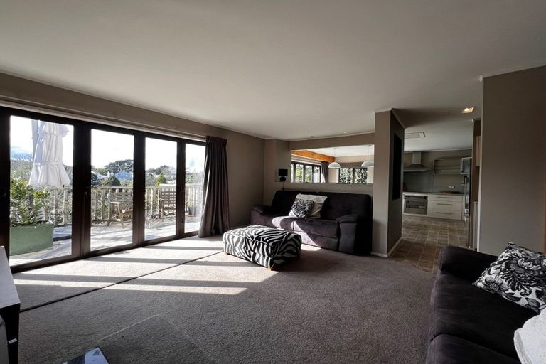 Photo of property in 24 Beach Haven Road, Beach Haven, Auckland, 0626