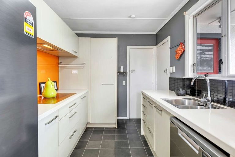 Photo of property in 23 Leeds Street, Milson, Palmerston North, 4414