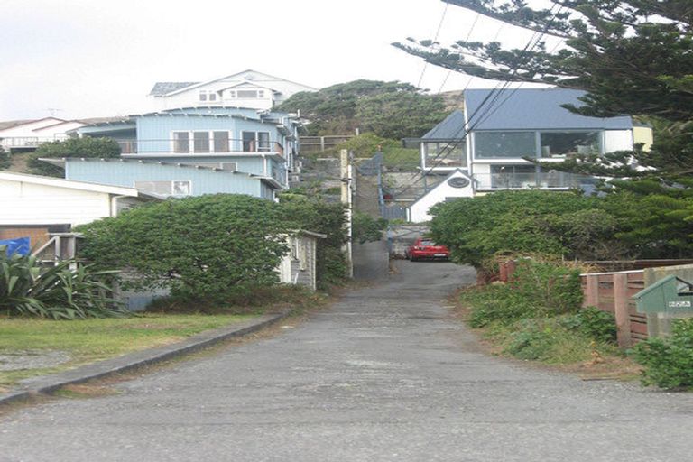 Photo of property in 62 The Parade, Paekakariki, 5034